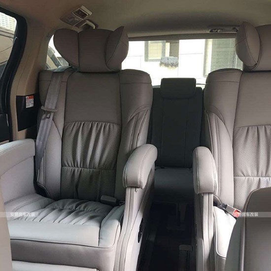 大霸王改装航空座椅升级内饰范例