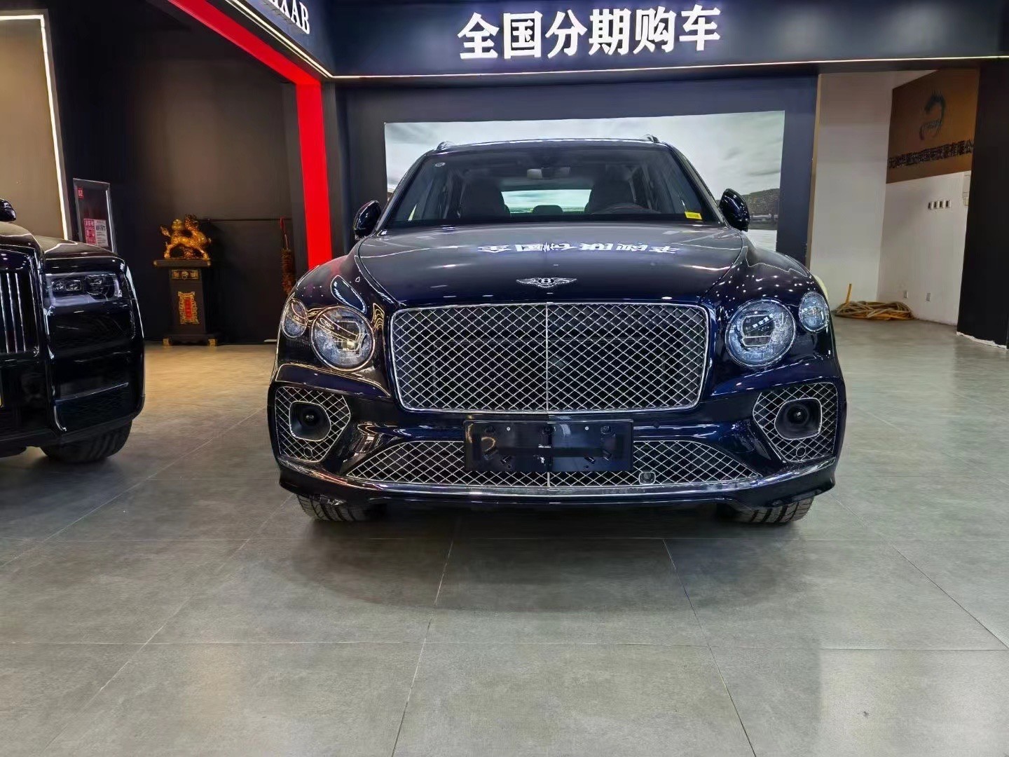 电话在文章的结尾】↓↓↓↓↓2021款宾利添越纯手工打造的奢华感受