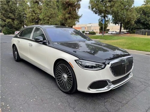 21款奔驰迈巴赫s580优惠50万送装饰礼