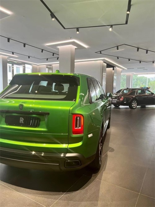 21款劳斯莱斯库里南bb版超豪华suv