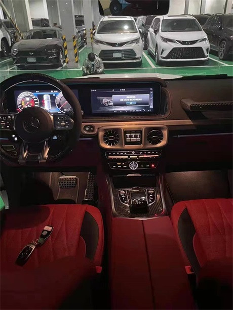 21款奔驰g63内饰设计:档次,质感和科技配置都明显提升全新奔驰g级的