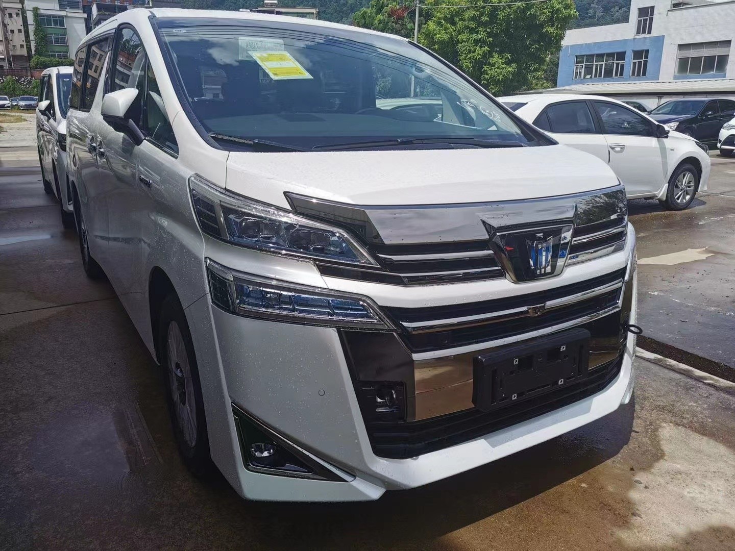 21款丰田威尔法天津港现车国六售全国