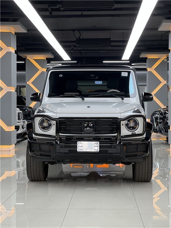 21款奔驰g550熊猫版大g直营店现车在售