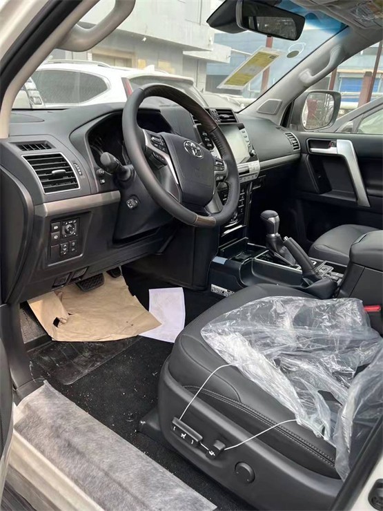 全新国六2021款丰田霸道2800柴油促销