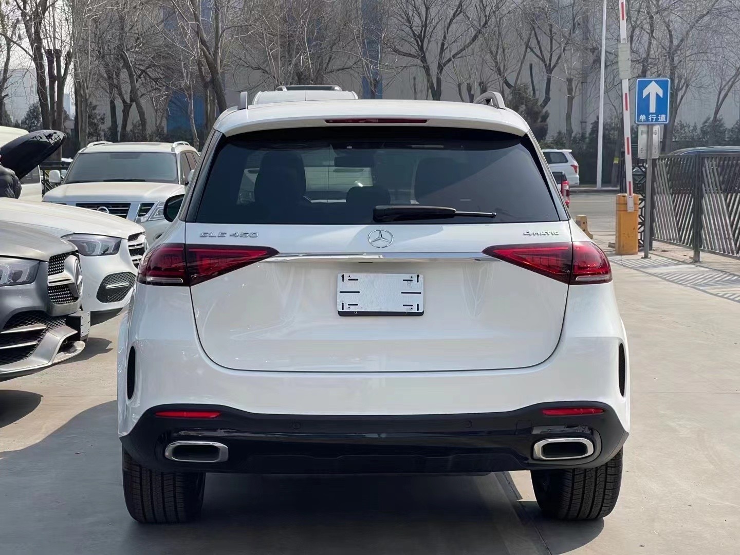 22款奔驰gle450五一节促销超底74万起