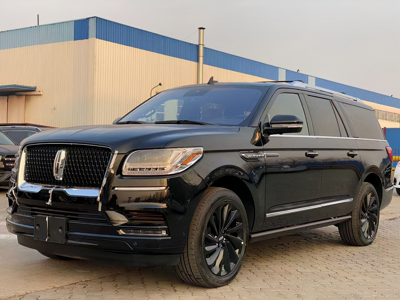 21款林肯领航员加长版实车报价配置介绍