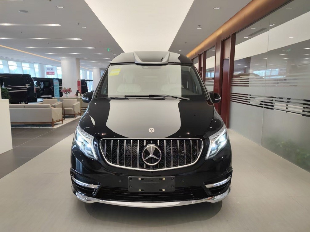 22款全新款奔驰迈巴赫版v260商务车