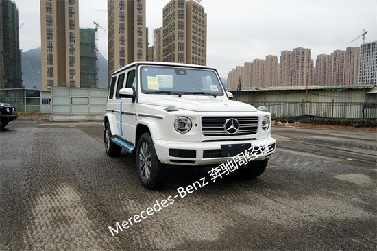 22款奔驰g500白色经典硬朗粗犷越野