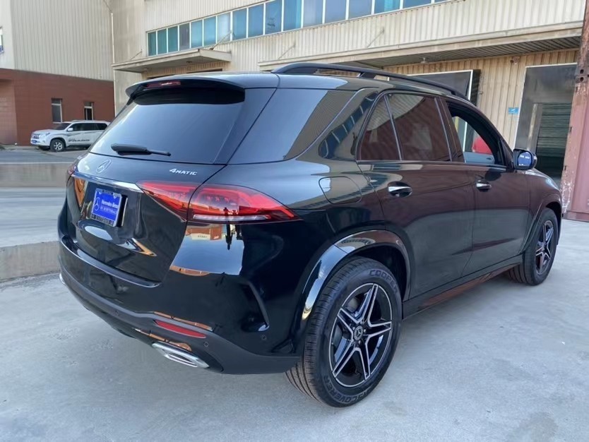 2022款奔驰gle450豪华包amg运动包