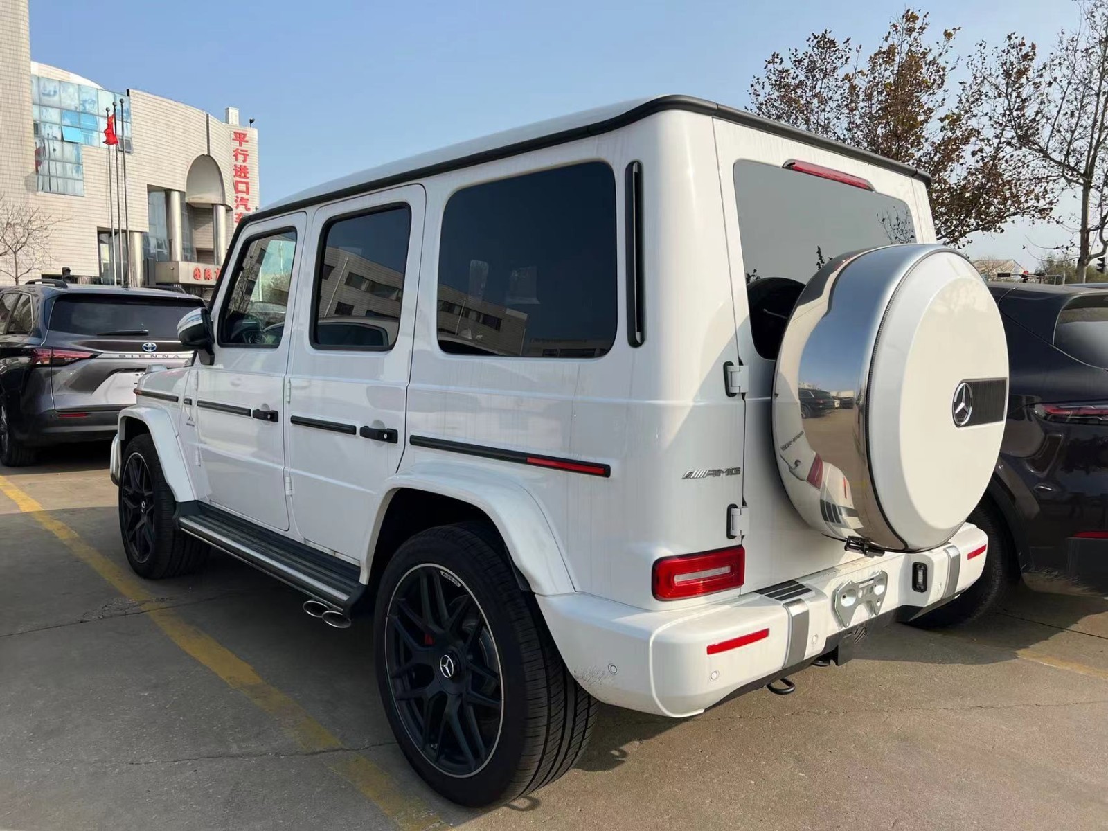 2021款美规奔驰g63现车随时提310万