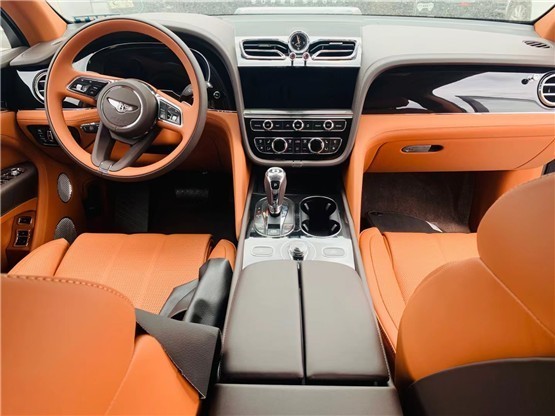 21款宾利添越naim兼具豪华感与科技感