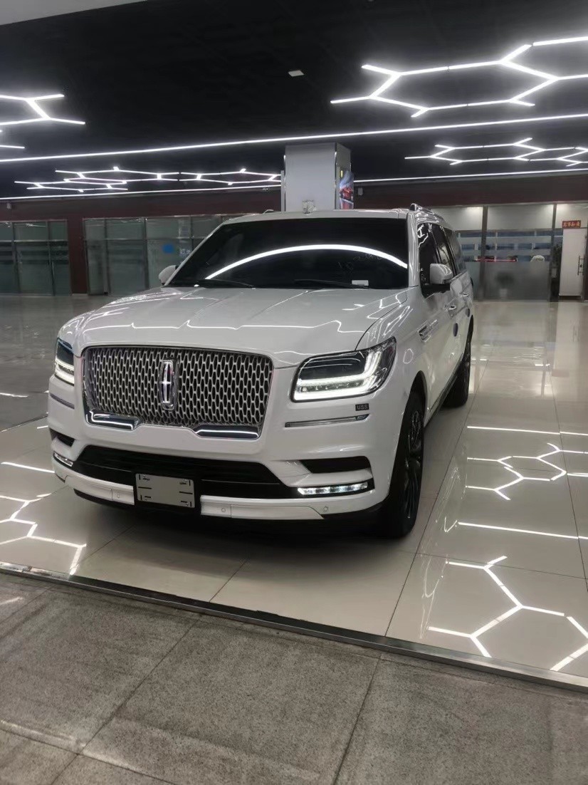 2020款加版林肯领航员四驱长轴106万