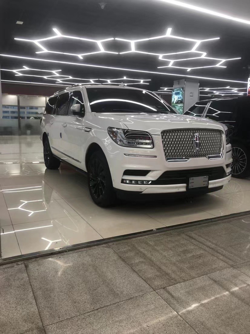 2020款加版林肯领航员四驱长轴106万