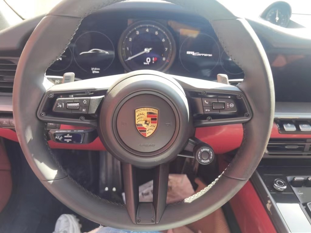 22款保时捷911carrera30t报价150余万