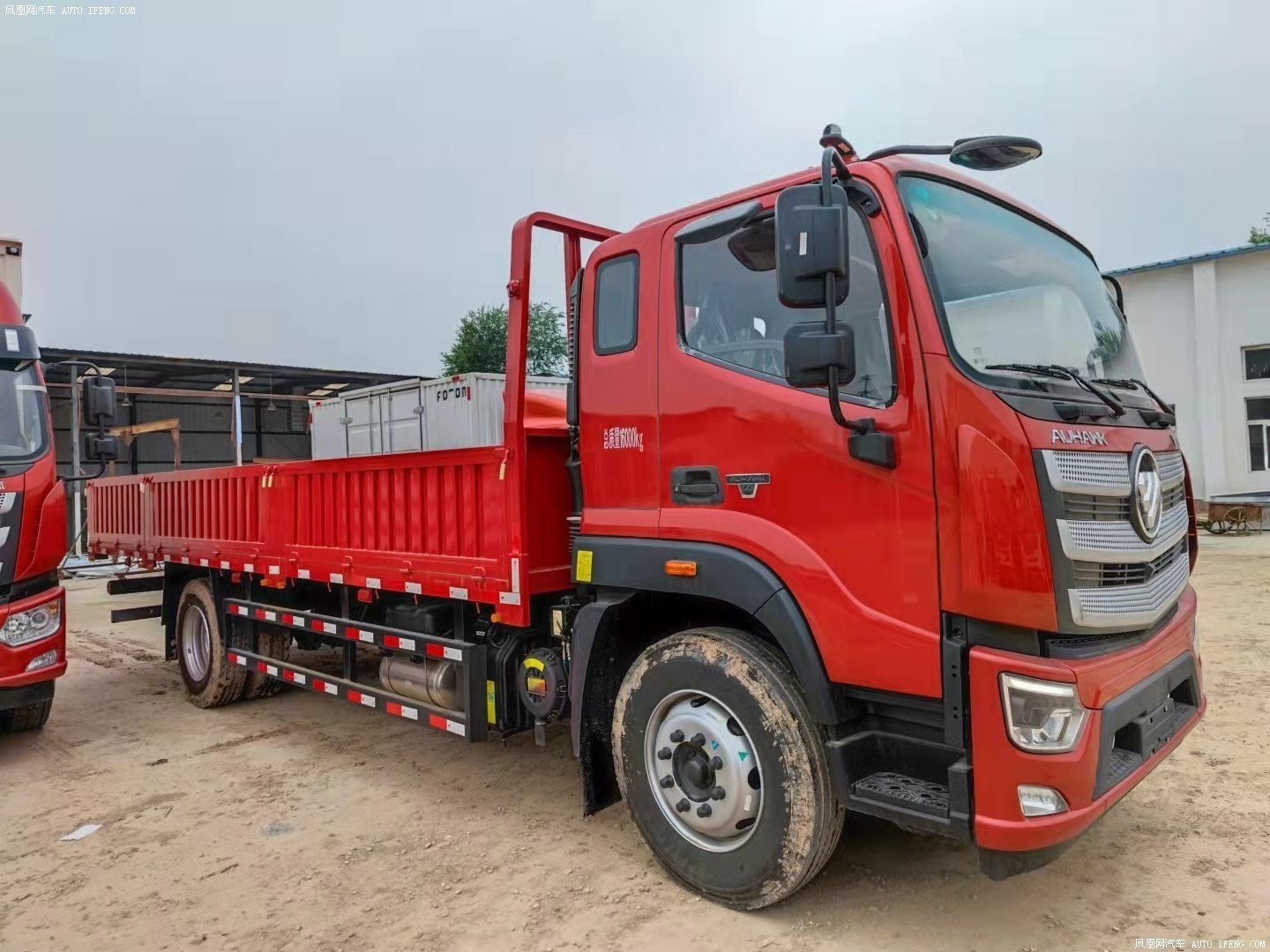 北京68米平板货车总质量16吨新车报价