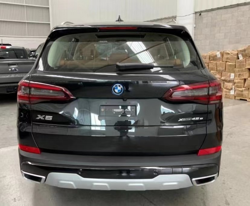 2022款宝马x530t插电混动xline7250w