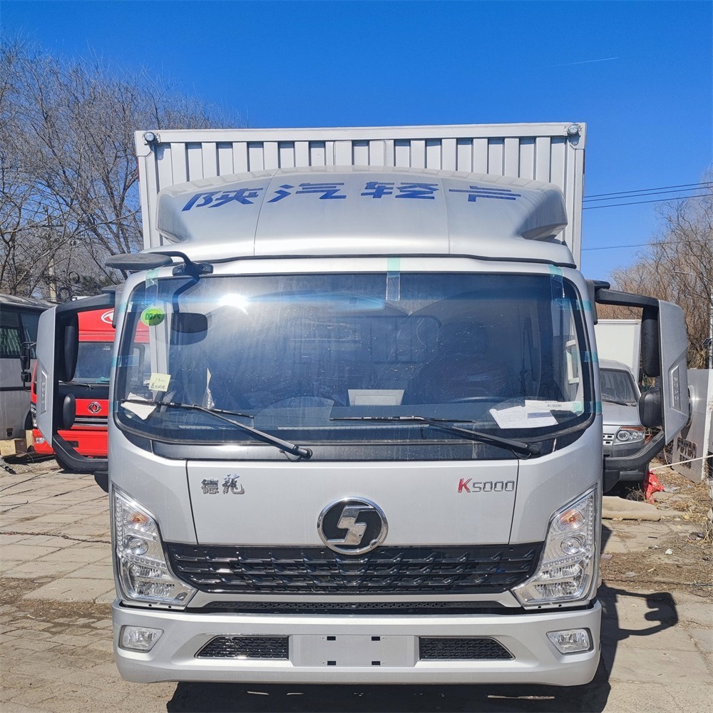 陕汽德龙k5000轻卡潍柴发动机﹢法士特变速箱﹢汉德车桥/130马力/150