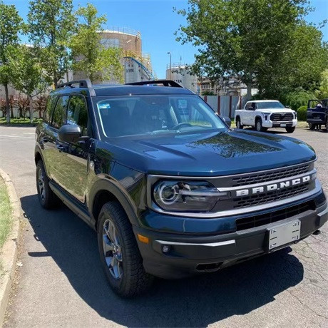 2021款福特烈马运动20tbadlands荒地