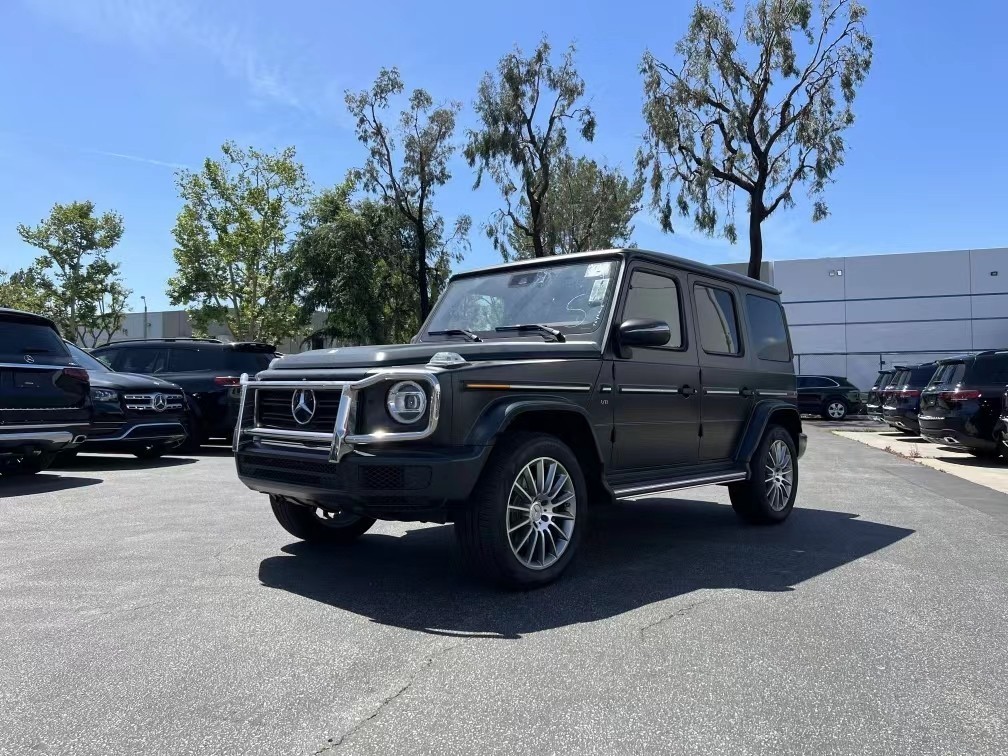 2022款奔驰g550美版现车手续齐24500w