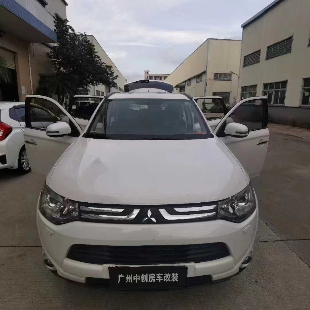 三菱欧蓝德改装航空座椅专车专用