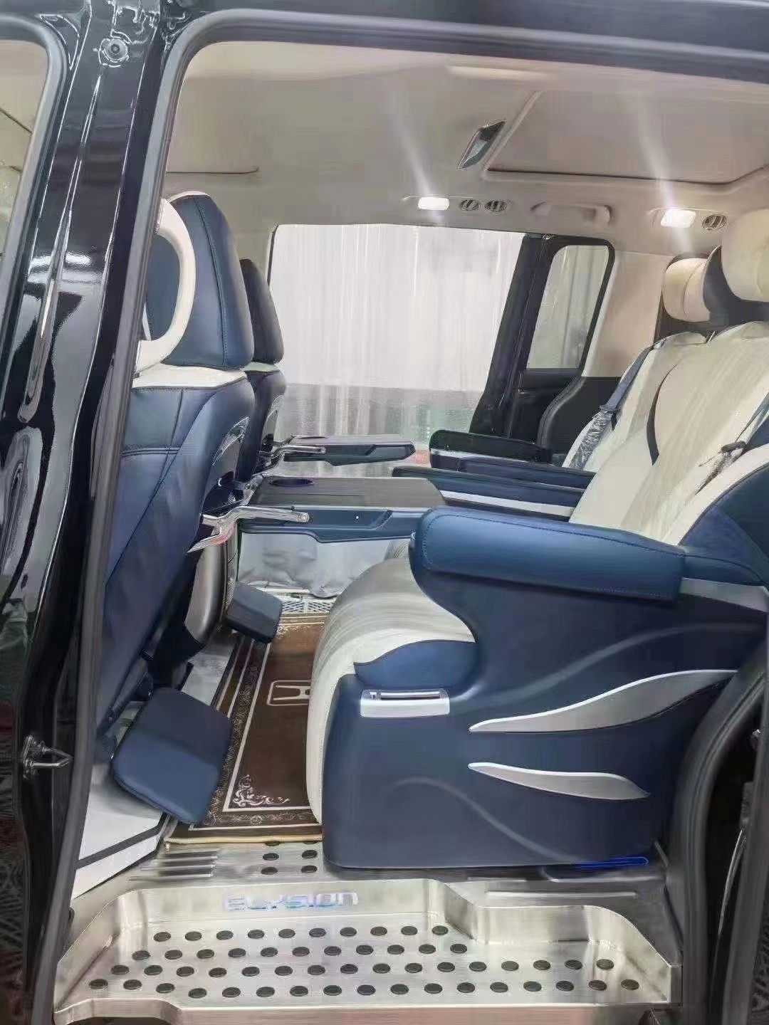 本田奥德赛改装航空座椅及内饰升级