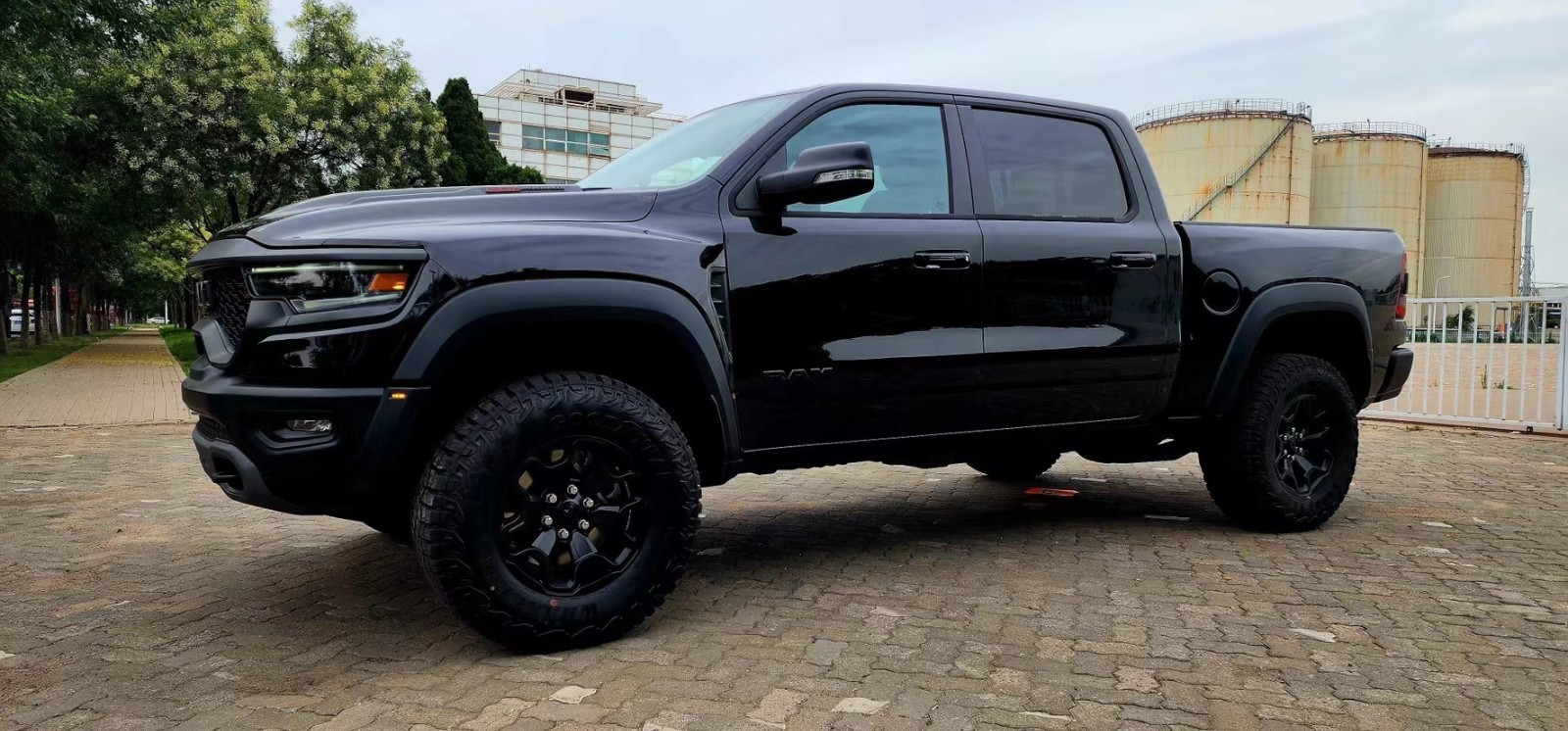 进口道奇trx霸王龙公羊1500重磅来袭_凤凰网汽车_凤凰网