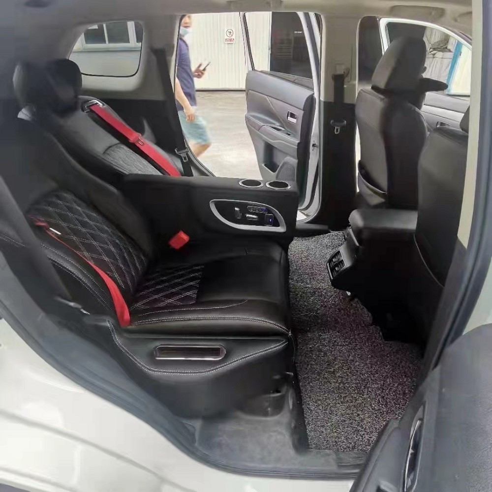 三菱欧蓝德改装航空座椅真实案例