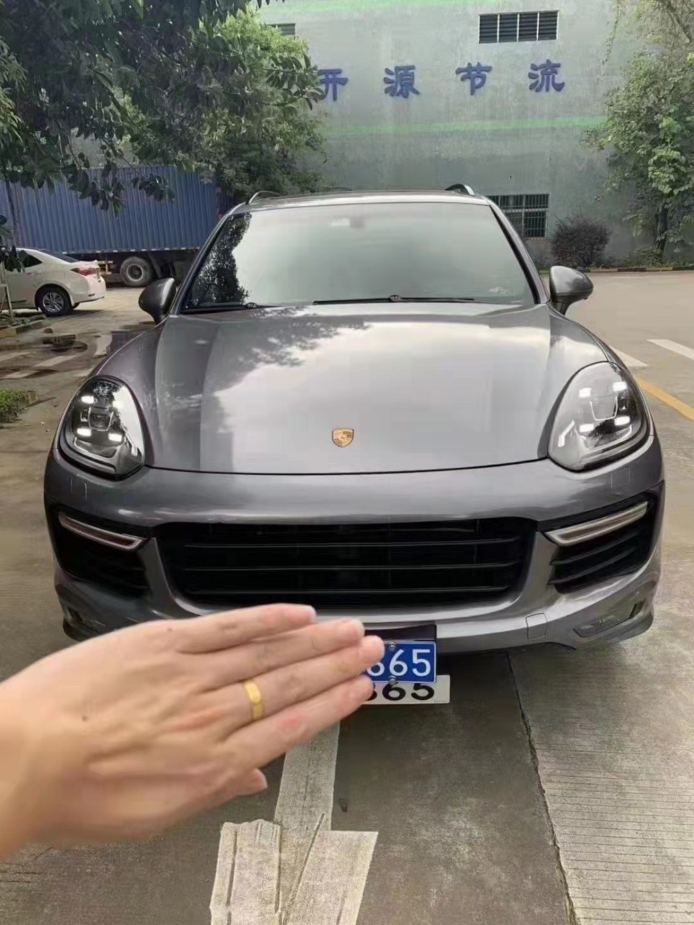 保时捷卡宴改装航空座椅及内饰