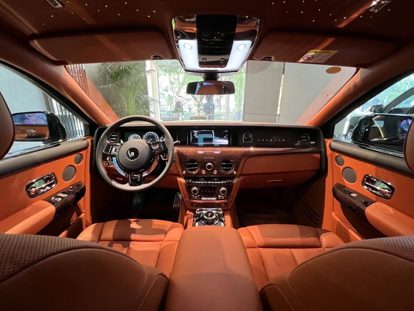 22款劳斯莱斯幻影标准版双拼全国一台