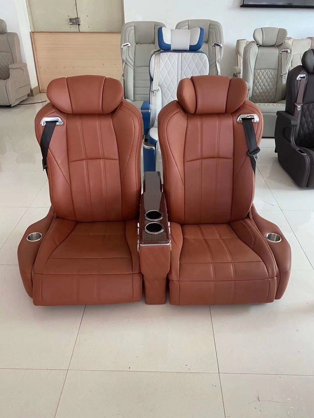 路虎揽胜运动版改装升级航空座椅案例