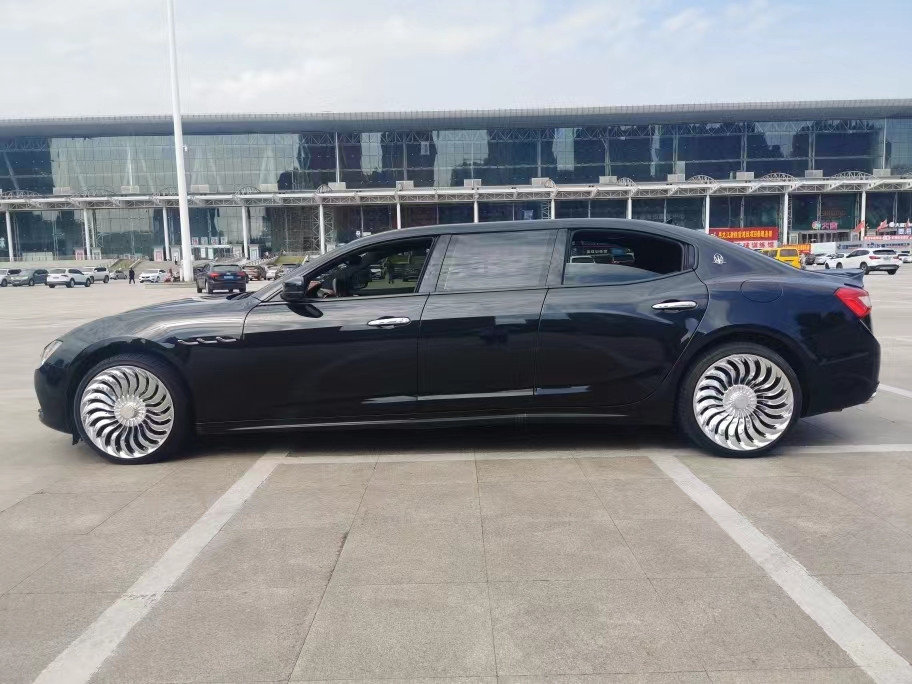 全国唯一一台玛莎拉蒂总裁国王加长版