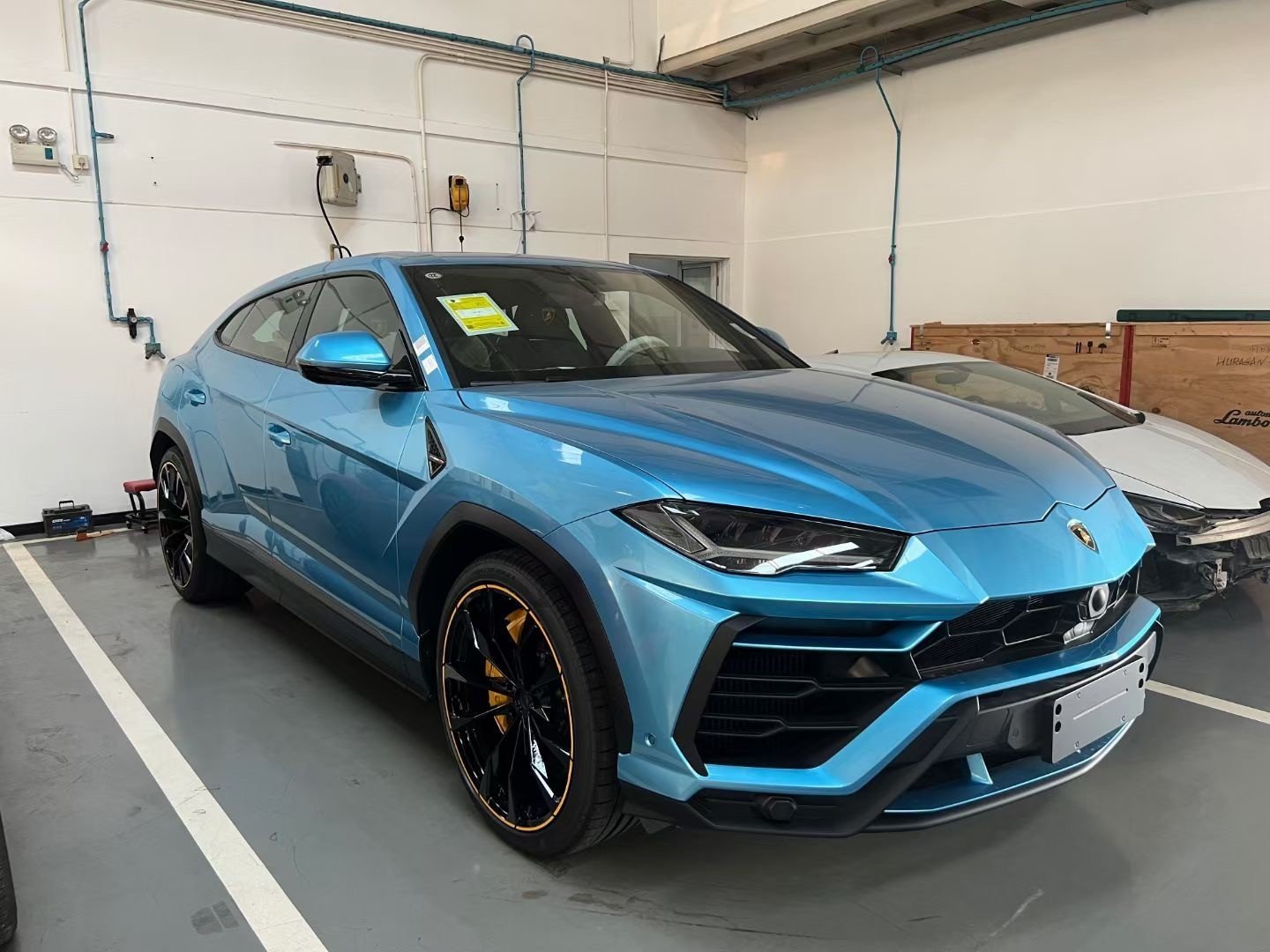 港口最新款兰博基尼urus地表最强suv