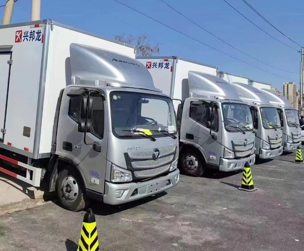 福田冷藏车4米2办齐一共多少钱
