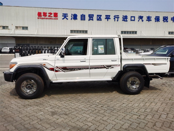 22款丰田lc79天津港现车 70周年纪念版