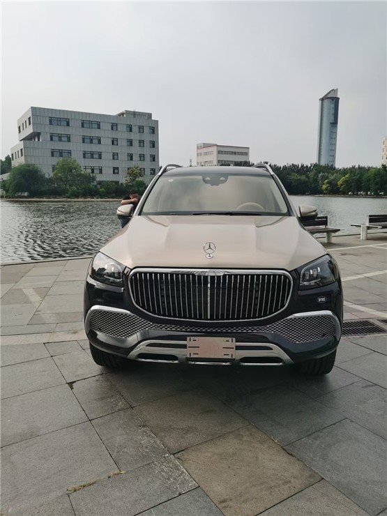 2022款美规迈巴赫gls600奢华专属格调