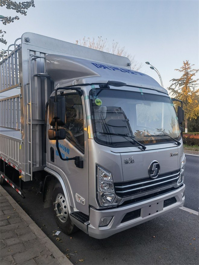 北京陕汽德龙k3000宽体高栏2米3报价