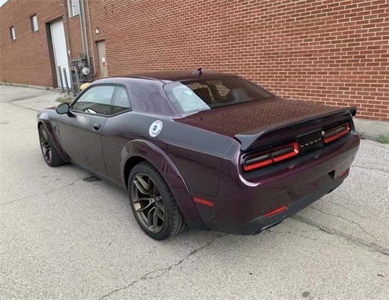 22款道奇地狱猫srt6.2宽体红眼即将现车_凤凰网汽车_凤凰网