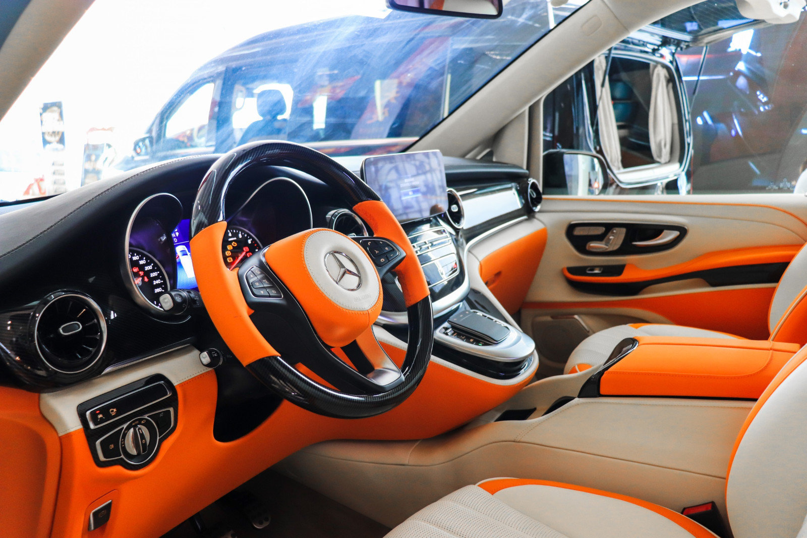 奔驰迈巴赫vs580商务车七座2022款报价_凤凰网汽车_凤凰网