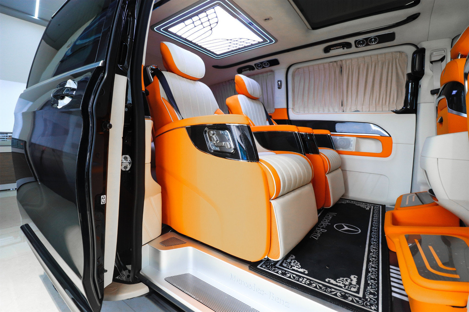 奔驰迈巴赫vs580商务车七座2022款报价