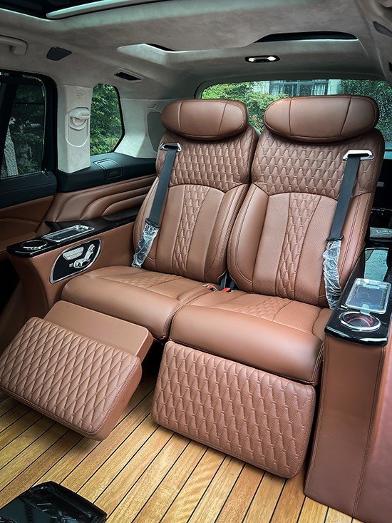 宝马x7改4座豪华航空座椅高端私人定制