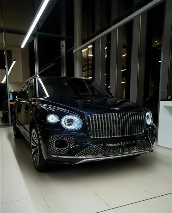 23款宾利添越加长版港口现车充足底价售_凤凰网汽车_凤凰网