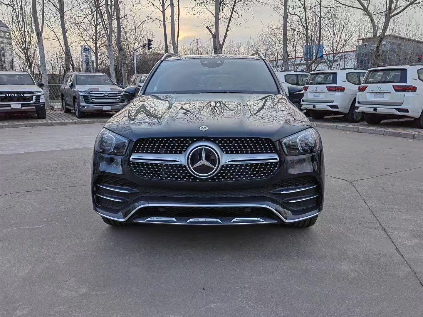 23款奔驰gle450价格70万起