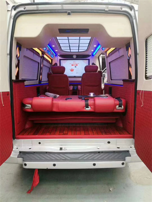 福特全顺改装座椅-内饰翻新改色-商务舱_凤凰网汽车_凤凰网