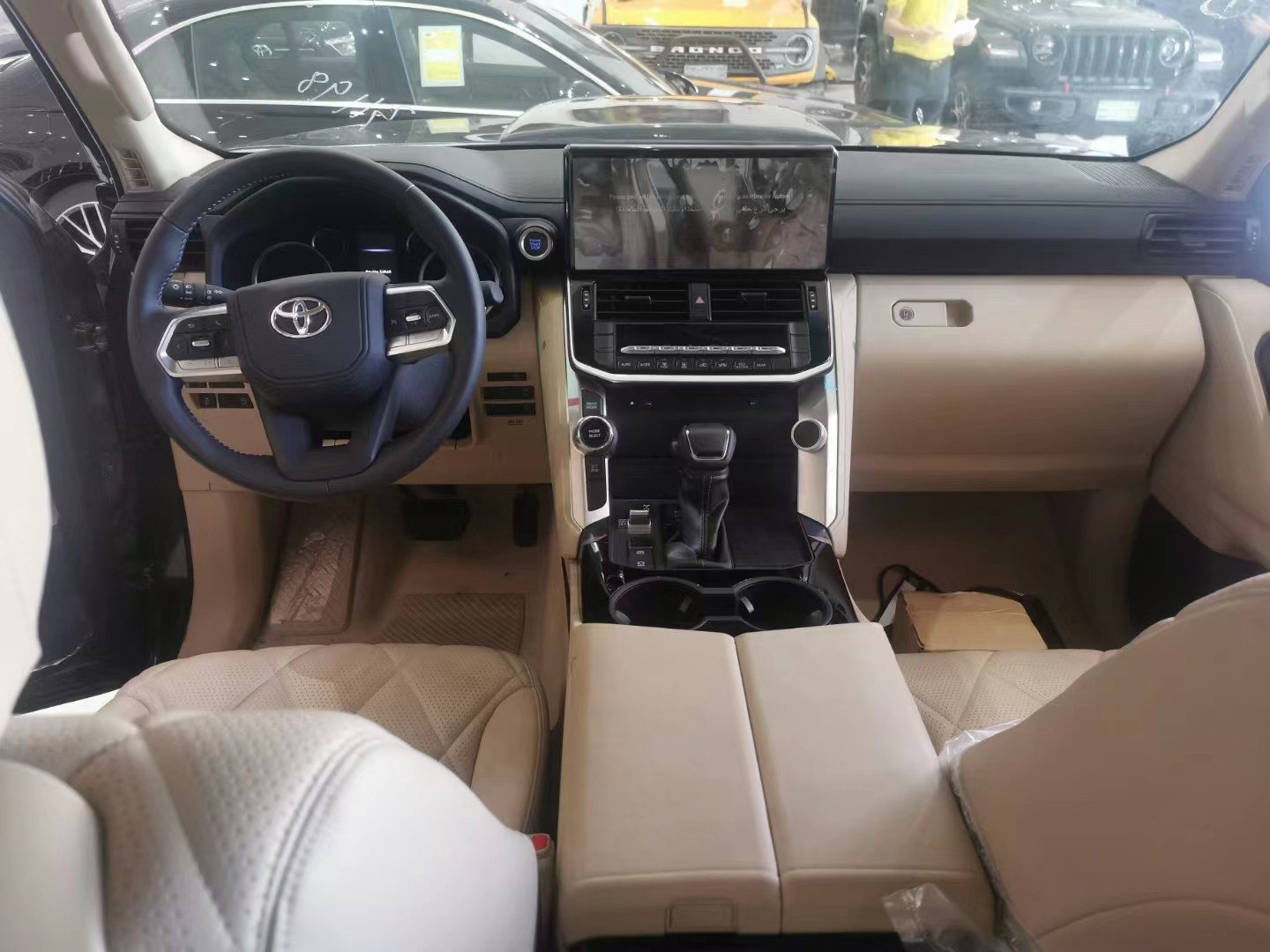 22款丰田lc300黑金刚全球限量版已到港