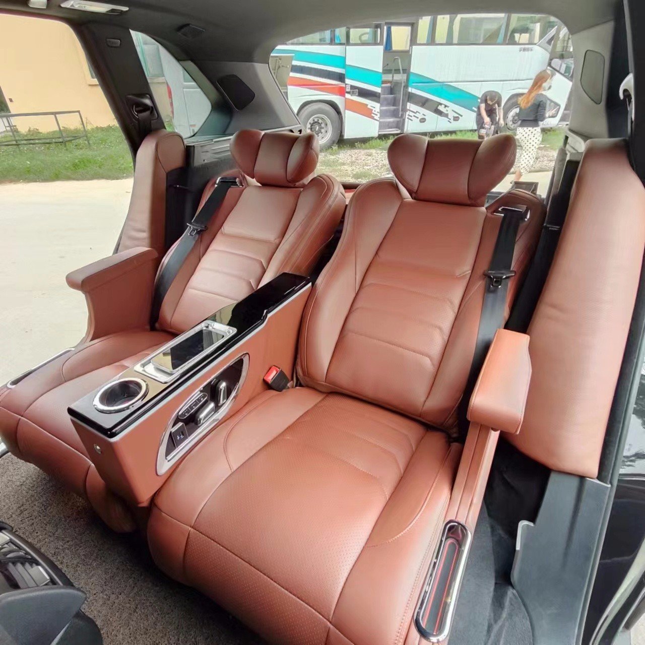 宝马x5改装航空座椅案例效果图