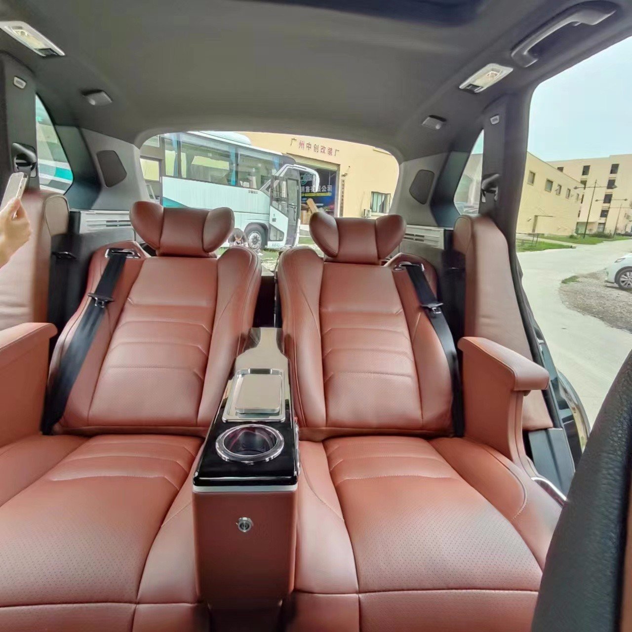 宝马x5改装航空座椅案例效果图