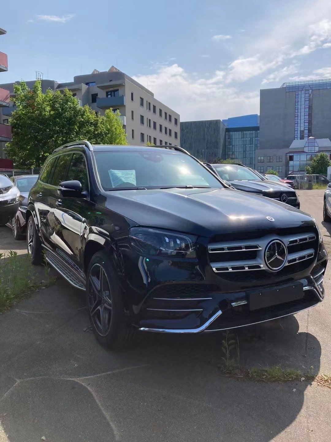 23款柴油奔驰gls400d现车到店最新价格