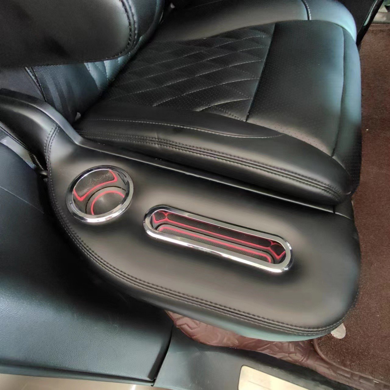 本田冠道升级航空座椅专车专用方案