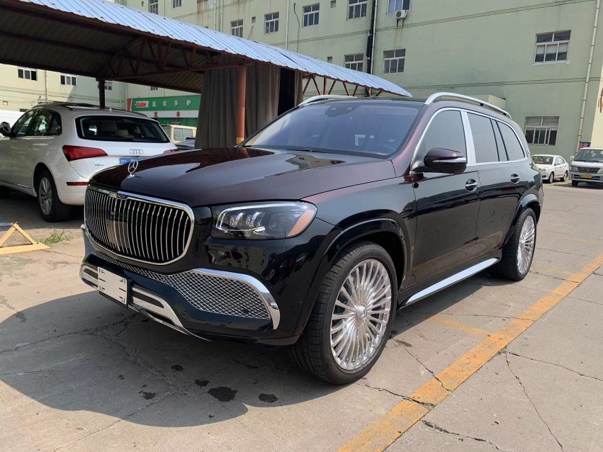 23款奔驰迈巴赫gls600双色车漆行政座椅_凤凰网汽车_凤凰网