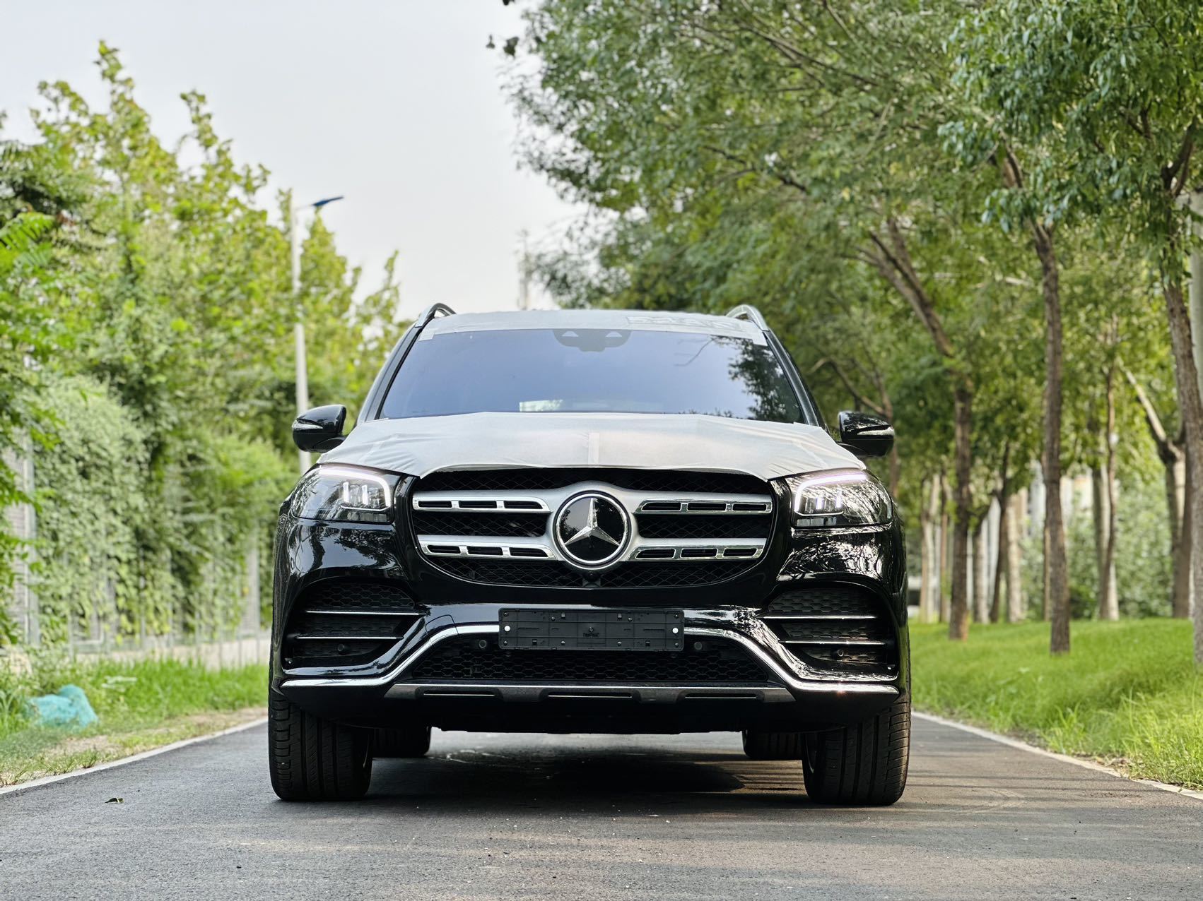 23款奔驰gls400d柴油港口现车120余万